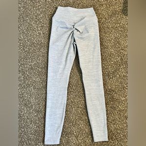 CROP SHOP BOUTIQUE (CSB) GREY SCRUNCH LEGGINGS